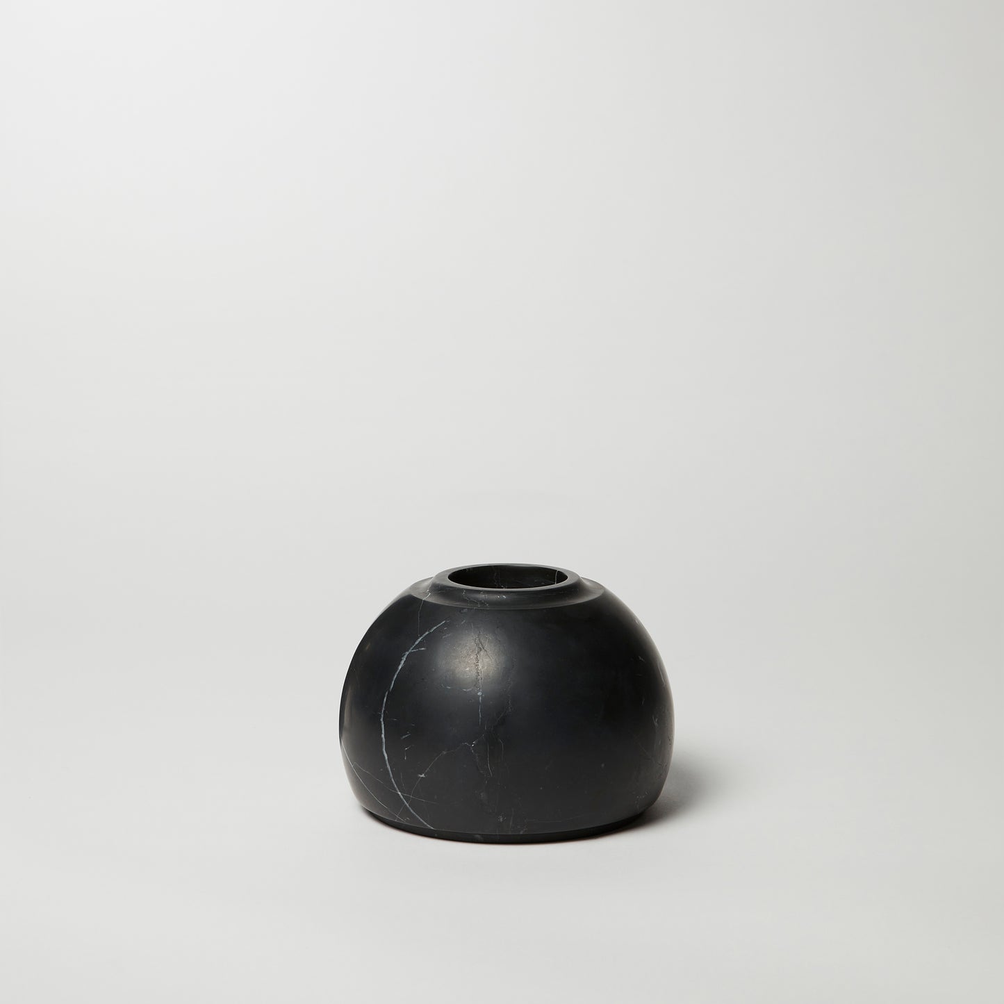 Vessel 1 Nero Marquina