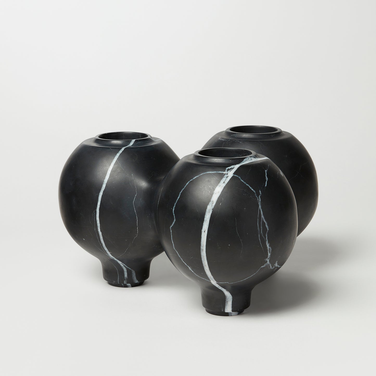 Vessel 3 Nero Marquina